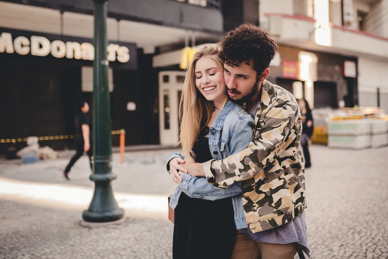 6 Cara Menghadap Pacar Ngambek Karena Hal Sepele 9