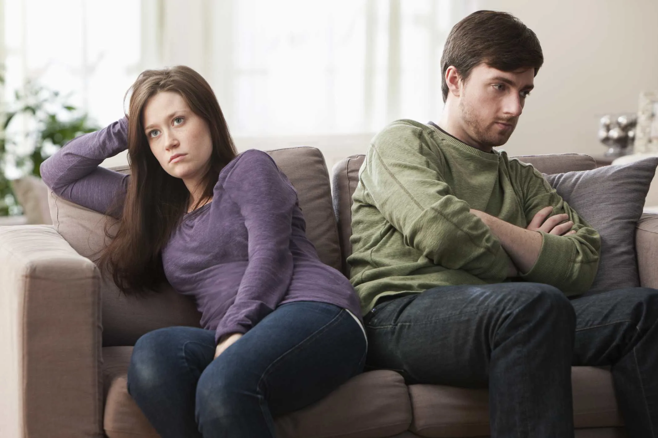 6 Cara Menghadap Pacar Ngambek Karena Hal Sepele 12