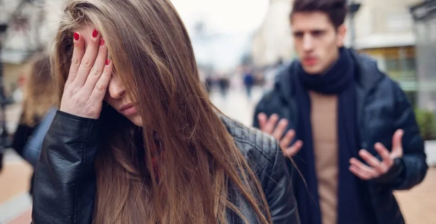 6 Cara Menghadap Pacar Ngambek Karena Hal Sepele 10