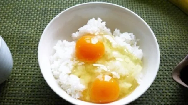 Resep Nasi Goreng Telur Korea yang Praktis & Enak 9
