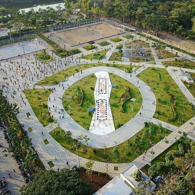 7 Destinasi Wisata Surabaya yang Wajib Kamu Kunjungi. Bikin Betah dan Males Pulang! 13