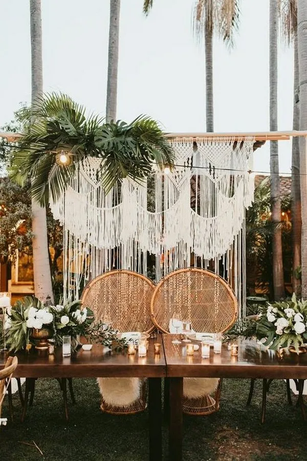 10 Ide Dekorasi Pernikahan Tema Bohemian Pakai Macrame 16