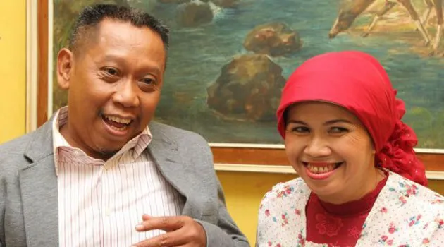 5 Lelaki yang Paling Setia dan Mencintai Istrinya. Meski Maut Memisahkan Mereka 9