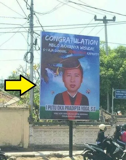 12 Banner Ucapan Selamat Wisuda Lucu dan Sedikit Nakal 16
