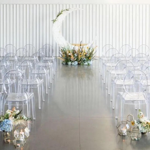 10 Ide Dekorasi Celestial Wedding, Sensasi Resepsi di Langit Malam 16