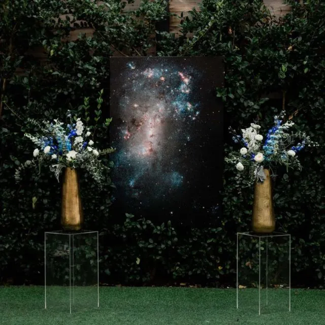 10 Ide Dekorasi Celestial Wedding, Sensasi Resepsi di Langit Malam 13