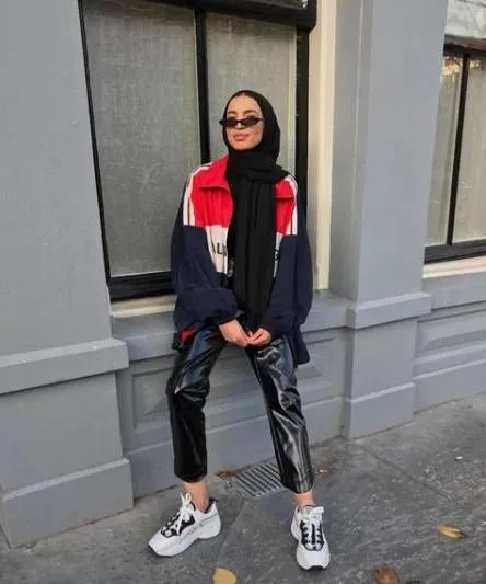Style Berhijab ala Tomboy yang Tampil Selow & Nyaman! 11