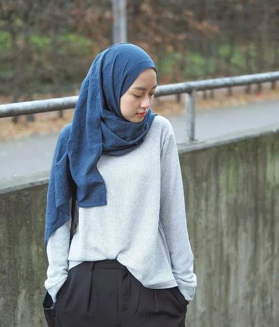 Style Berhijab ala Tomboy yang Tampil Selow & Nyaman! 10
