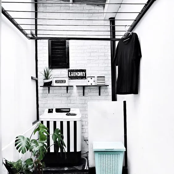 10 Ide Penataan Tempat Cuci Baju di Belakang Rumah. Sempit tapi Berguna 20 tempatc cuci baju di belakang rumah