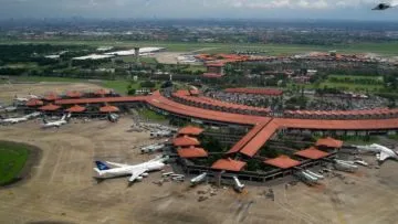Terminal 2 Bandara Soekarno Hatta Akan Berubah Namanya Jadi Terminal Traveloka. Makin Keren Aja Nih!