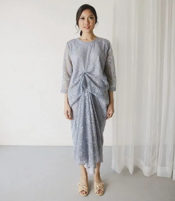 8 Ide Kaftan yang Pantas Dipakai Walau Nggak Lebaran 10