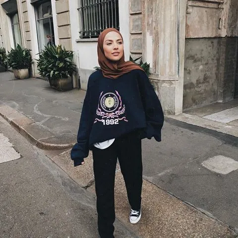 Style Berhijab ala Tomboy yang Tampil Selow & Nyaman! 13