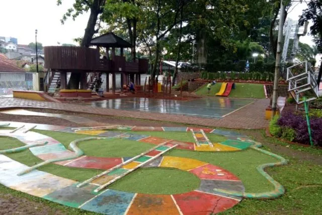 Tempat Wisata Dekat Stasiun Bogor yang Terjangkau 9
