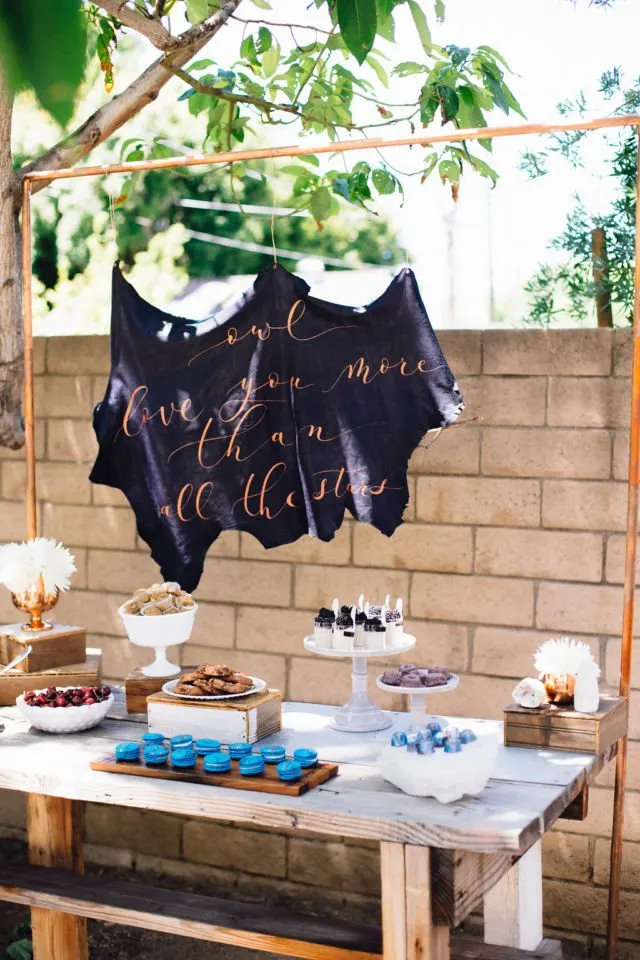 10 Ide Dekorasi Celestial Wedding, Sensasi Resepsi di Langit Malam 18
