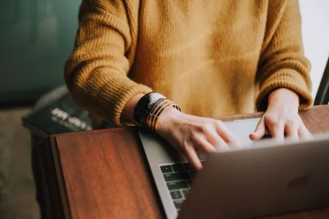 7 Kerja Online dari Rumah untuk Pelajar & Mahasiswa 8 kerja online