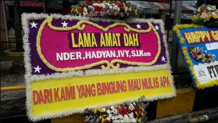 12 Banner Ucapan Selamat Wisuda Lucu dan Sedikit Nakal 24