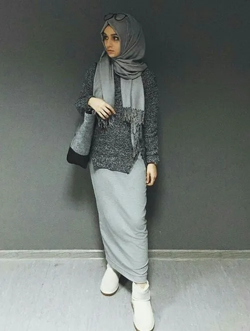 9 Inspirasi OOTD Rok Span Kalau Bosan Sama Celana 9