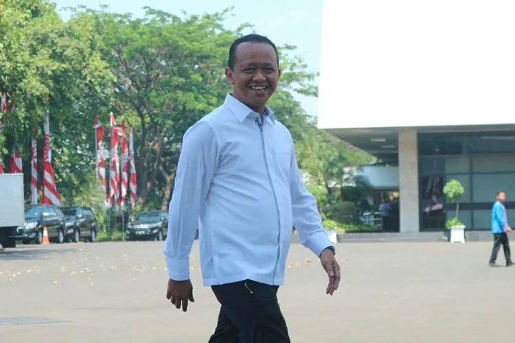 Perjuangan dari Nol Bahlil Lahadalia, Dulu Sopir Angkot Kini Jadi Pejabat di Kabinet Jokowi