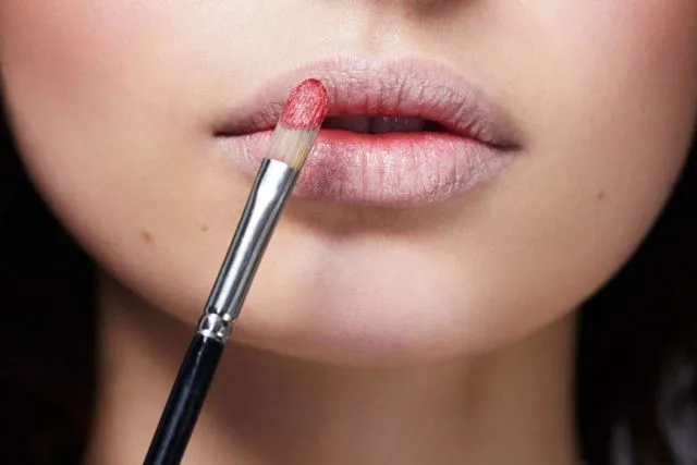 6 Fungsi Concealer, Selain Menyamarkan Bekas Jerawat 7