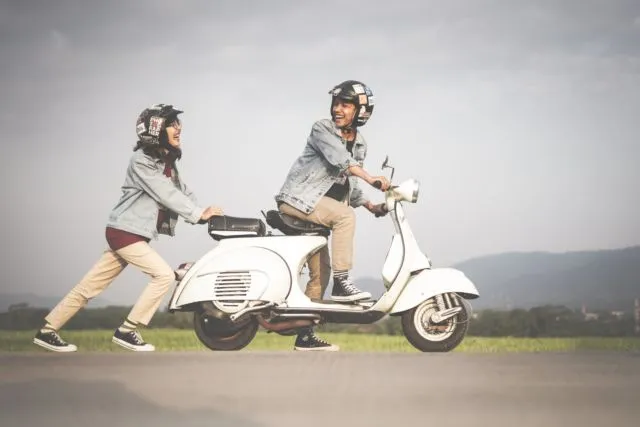 7 Pertanyaan untuk Pacar LDR yang Sering Terpikirkan 10 pertanyaan untuk pacar LDR