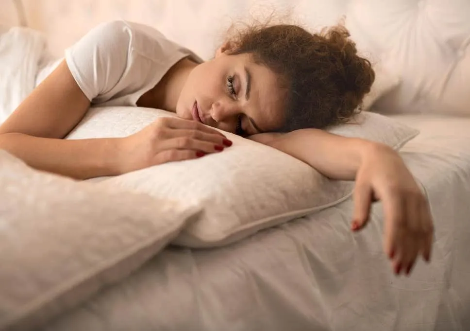 6 Bahaya Diet Putri Tidur, Katanya Bisa Bikin Kurus dengan Tidur Selama Mungkin. Ekstrem!