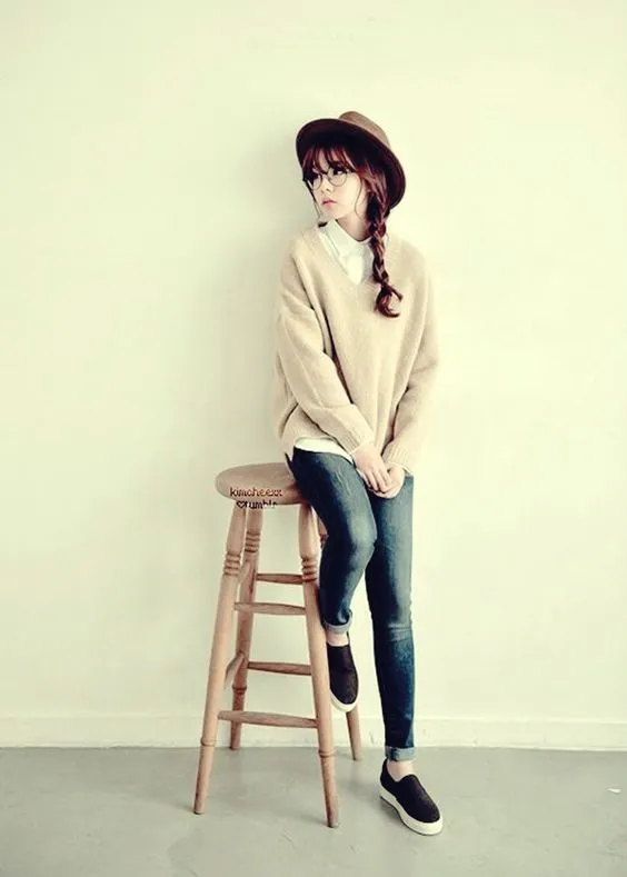9 OOTD Style Kemeja, Jeans & Sneakers Kekinian 13