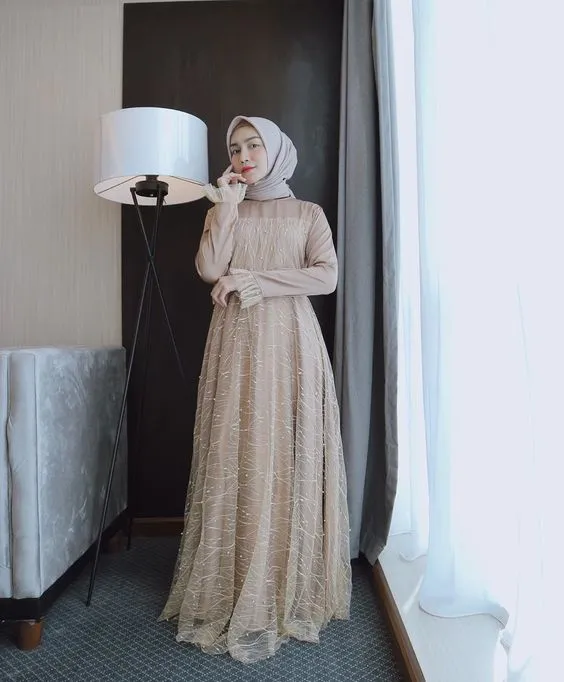 11+ Model Baju Tile Longgar yang Terbaru di Instagram 15