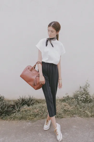 11 Cara Padu Padan Scarf yang Cantik dan Super Modis. Banyak Banget nih Idenya! 18