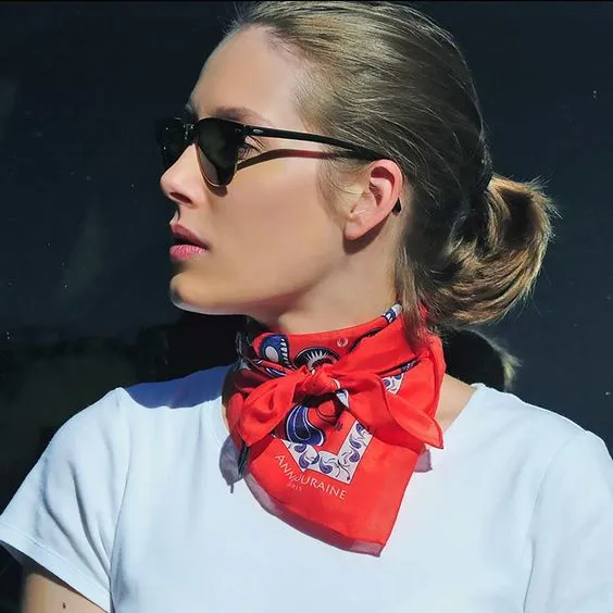 11 Cara Padu Padan Scarf yang Cantik dan Super Modis. Banyak Banget nih Idenya! 19