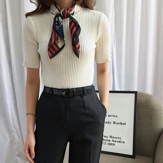 11 Cara Padu Padan Scarf yang Cantik dan Super Modis. Banyak Banget nih Idenya! 13