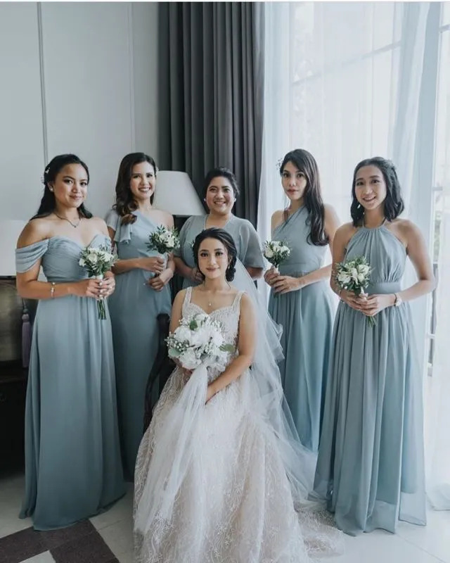 12 Model Baju Bridesmaid Satin Polos Terbaru 17