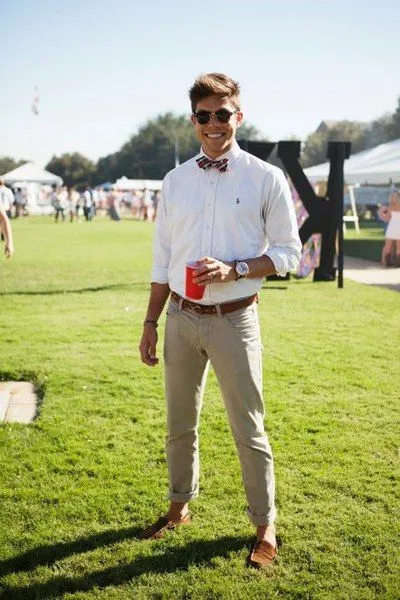 10 Style Outfit Kondangan Pria yang Simple dan Keren 12