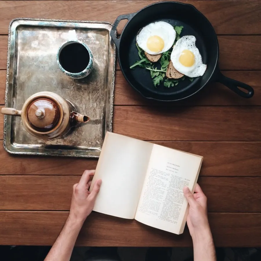 5 Cara Alami Tingkatkan Hormon Serotonin yang Bikin Mood Membaik. Bahagia Terus Seharian! 7