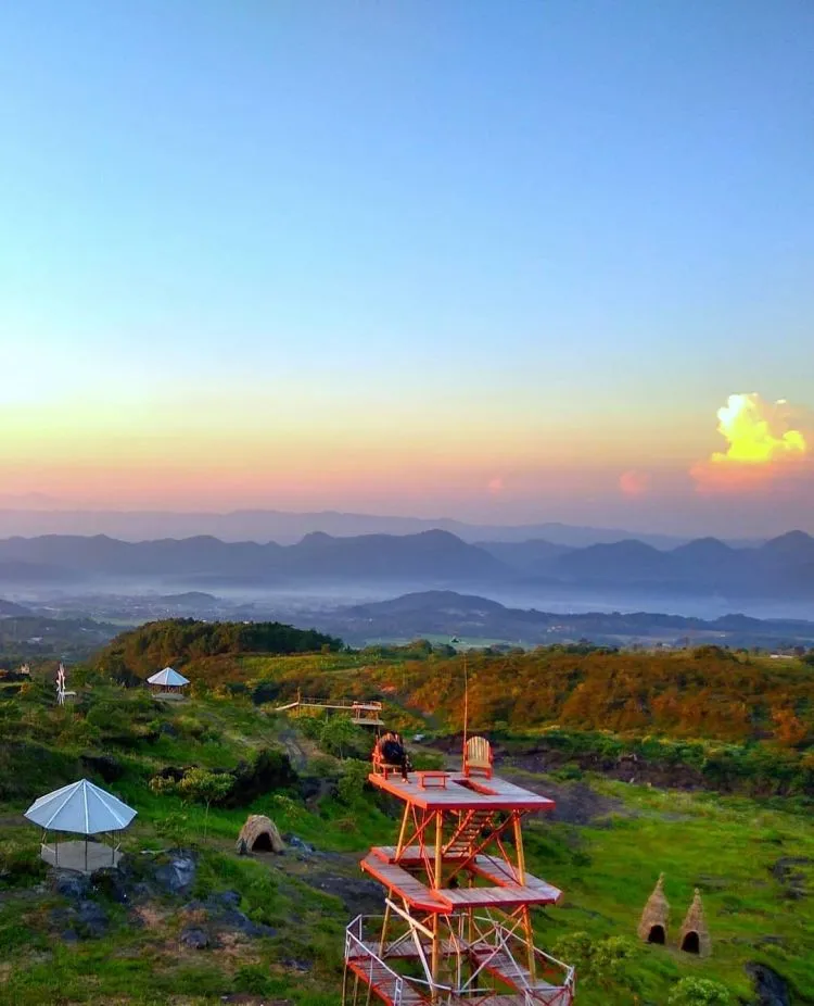 7 Tempat Wisata di Kuningan yang Lagi Hits & Keren 12