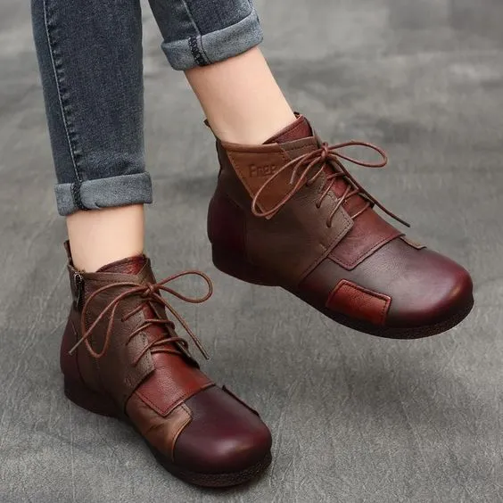 10 Model Boots Cewek yang Realistis Buat Dipakai Jalan atau Foto OOTD. Kece Semua! 14