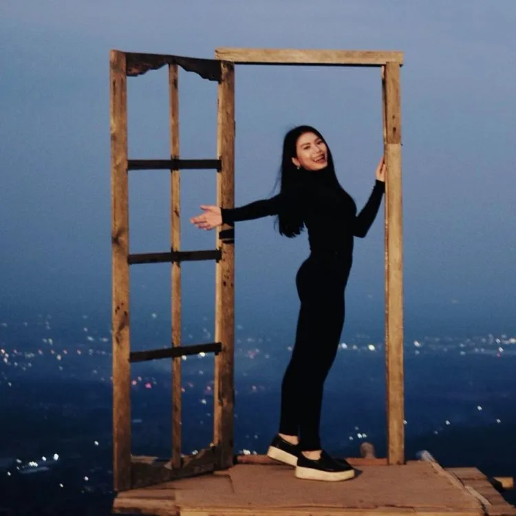 Ngopi Bareng Pintu Langit, Destinasi Hits di Pasuruan 9