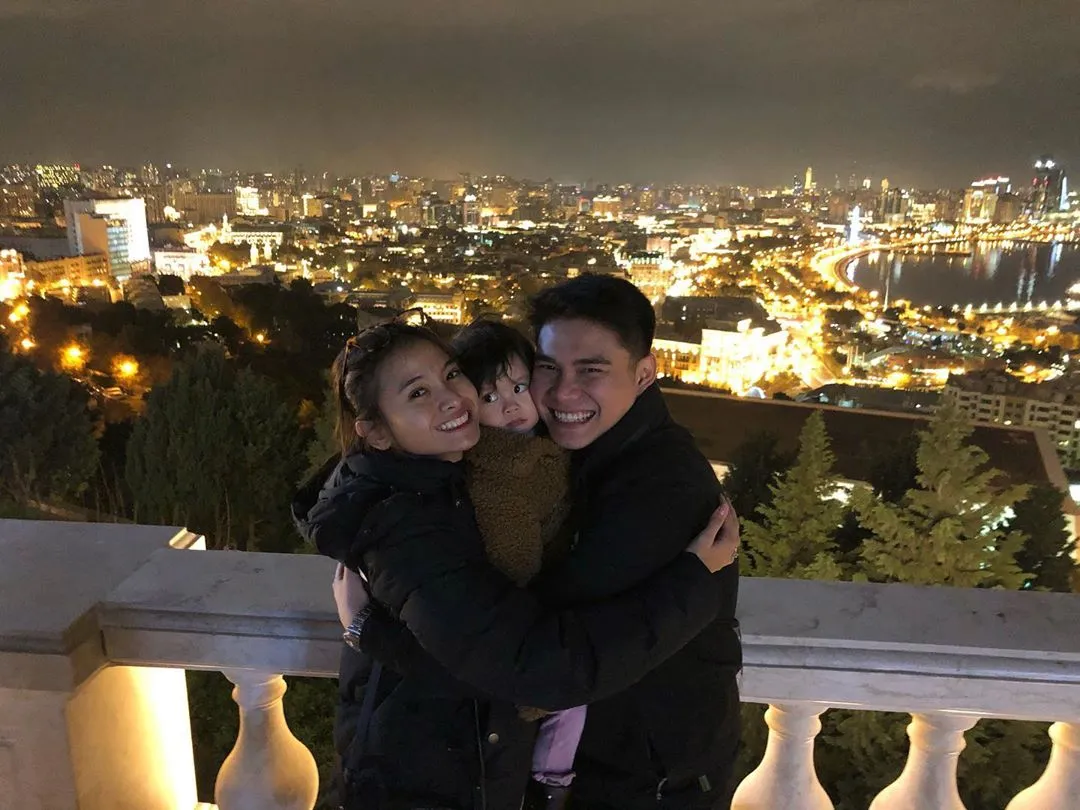 10 Artis yang Kini Tinggal di Luar Negeri karena Ikut Suami 11