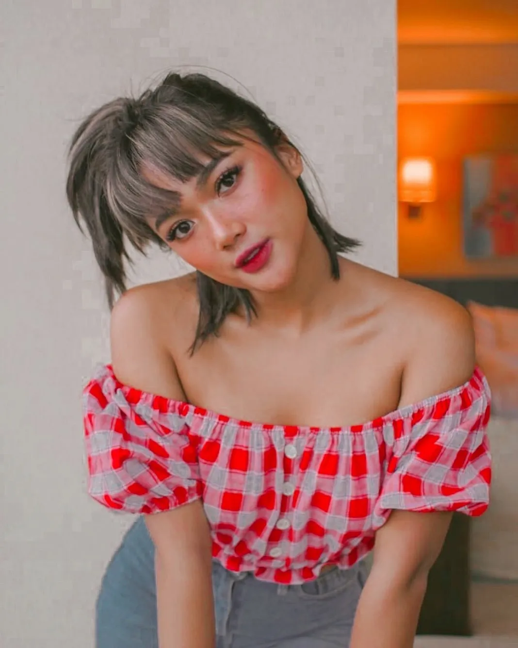 9 Artis yang Berkulit Gelap; Dobrak Stereotip
