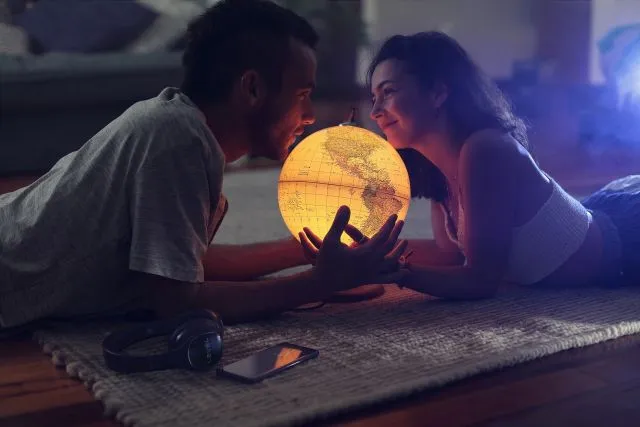 7 Fakta Psikologi Tentang Cinta yang Sulit Dipercaya 13 fakta psikologi tentang cinta