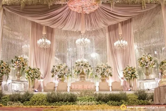 7 Dekorasi Pelaminan Mewah Aesthetic Nuansa Pastel 13