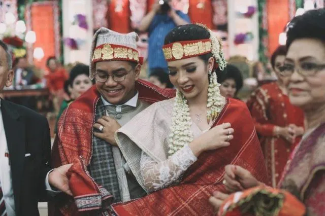 6 Macam Kain Ulos untuk Pernikahan Adat Batak 8