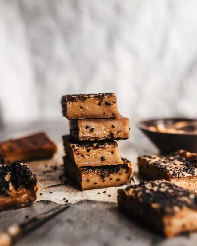 cokelat kue keranjang