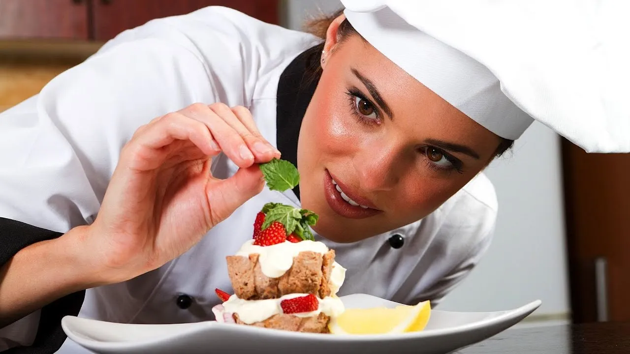 6 Fakta Menarik Penghargaan Michelin Star. Ternyata Ada Kios Kaki Lima yang Berhasil Meraihnya!