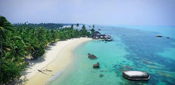 7 Destinasi Wisata yang Cantik di Pulau Natuna 13