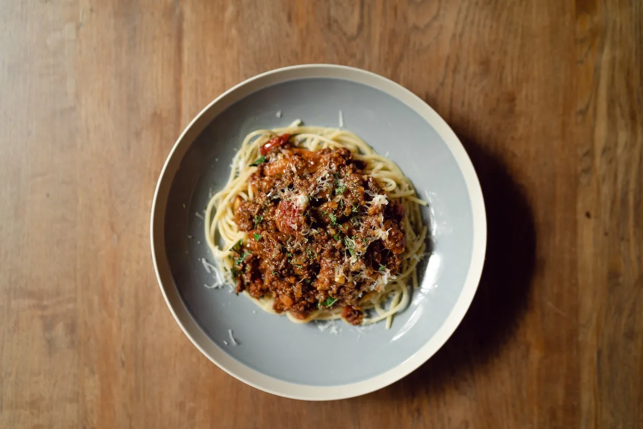 Cara Mudah Membuat Saus Bolognese Sendiri di Rumah. Lebih Kaya Rasa! 16