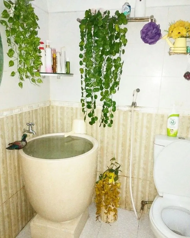 8 Desain Bak Mandi Minimalis yang Fungsional & Dekoratif 12