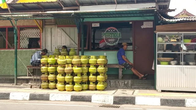 9 Ide Usaha Rumahan di Teras Depan Rumah yang Laris 11