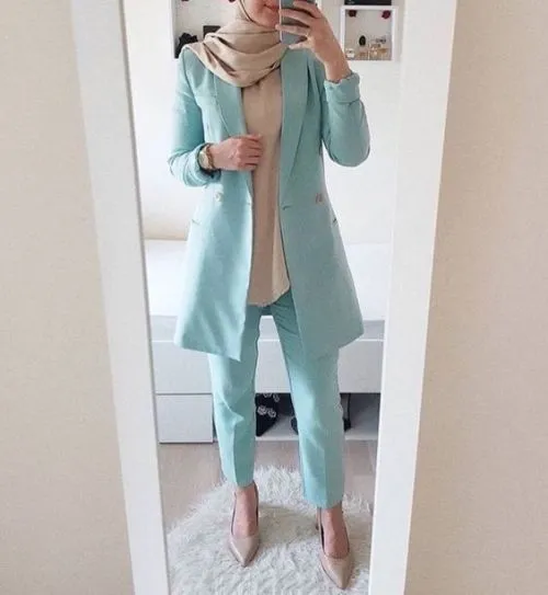Selain Hitam, 9 Warna Blazer Ini Bisa Menyempurnakan Tampilan Formalmu. Cakep Buat Ngantor! 13