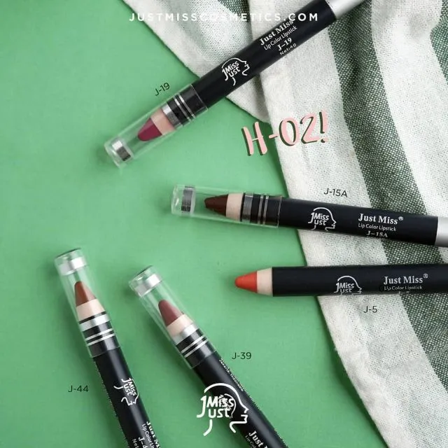 4 Lipstik Lokal Berbentuk Crayon yang Pilihan Warnanya Banyak. Bisa Nyegah Belepotan! 5
