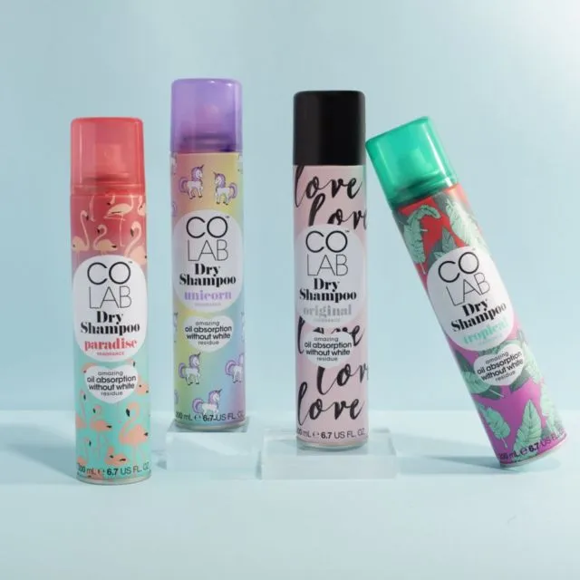 Mengenal Dry Shampoo yang Sering Dipakai Saat Nggak Sempat Keramas. Praktis dan Bermanfaat! 7